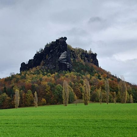 Gasthaus& Pension Zum Roten Haus Bad Schandau Exteriör bild