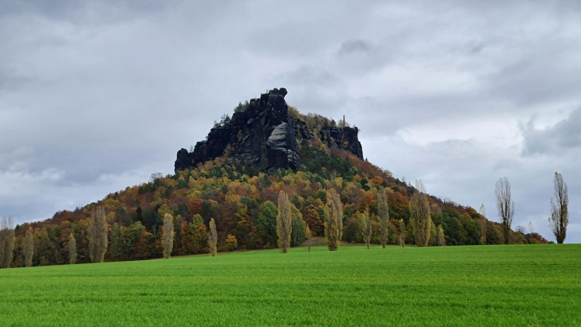 Gasthaus& Pension Zum Roten Haus Bad Schandau Exteriör bild